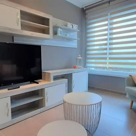 Apartamento Playa Con Piscina Y Parking 010
