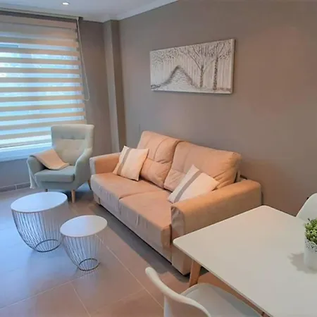 Апартаменты Apartamento Playa Con Piscina Y Parking 010 *