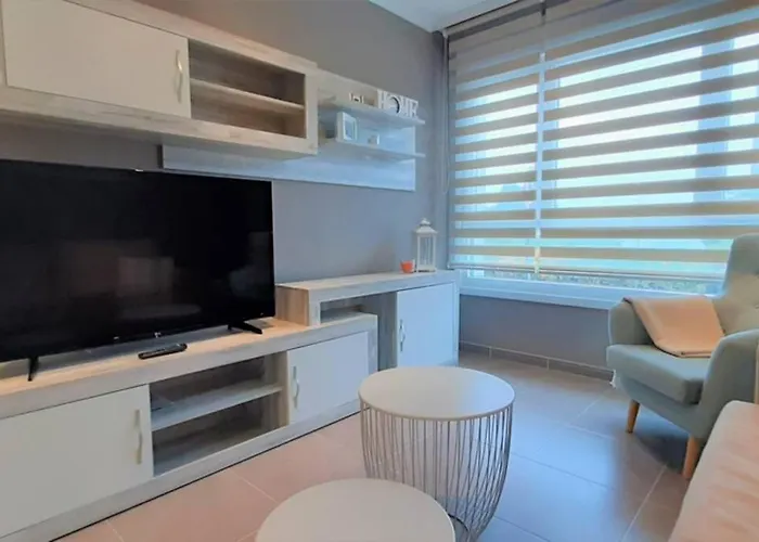 Apartamento Playa Con Piscina Y Parking 010