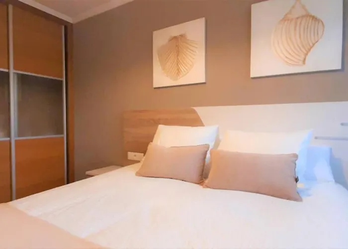شقة Apartamento Playa Con Piscina Y Parking 010 فوز